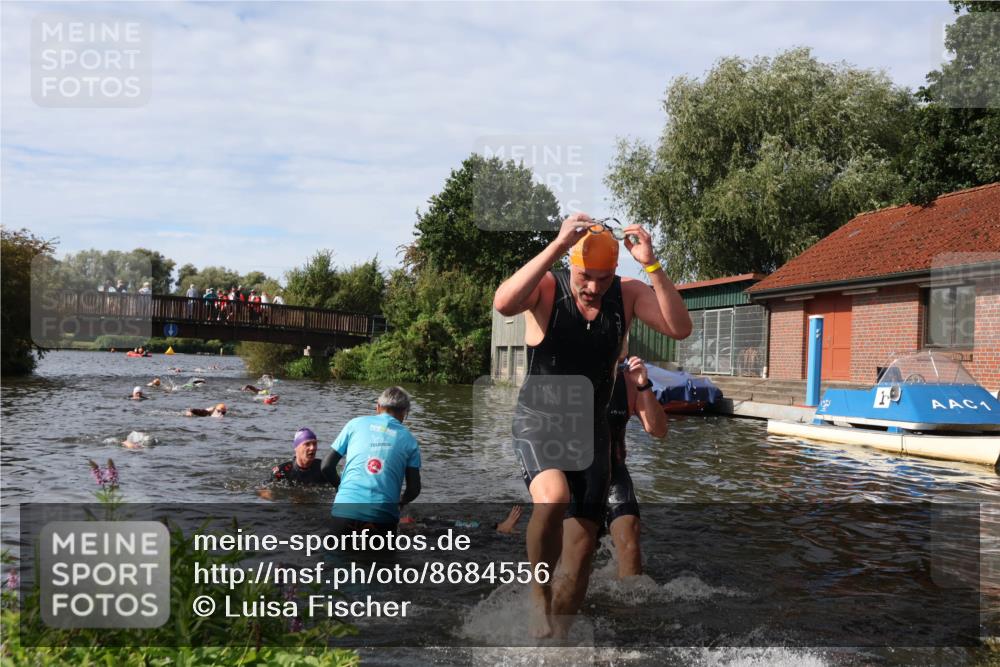 31.08.2025 - Elbe Triathlon Hamburg Luisa Fischer http://msf.ph/oto/8684556 31.08.2025 10:29:27 Schwimmen 772, 1248, 1274, 1286, 1298, 1301 meine-sportfotos.de