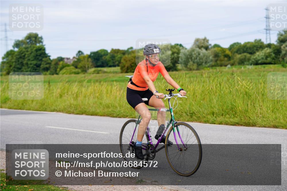 31.08.2025 - Elbe Triathlon Hamburg Michael Burmester http://msf.ph/oto/8684572 31.08.2025 11:22:12 Radfahren 1510, 1527, 1529, 1532, 1546, 1562, 1581, 1595 meine-sportfotos.de