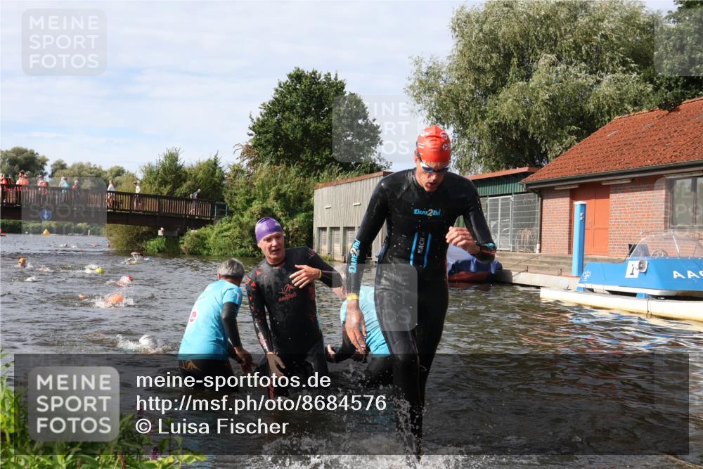 31.08.2025 - Elbe Triathlon Hamburg Luisa Fischer http://msf.ph/oto/8684576 31.08.2025 10:29:33 Schwimmen 772, 1248, 1265, 1274, 1286, 1301 meine-sportfotos.de