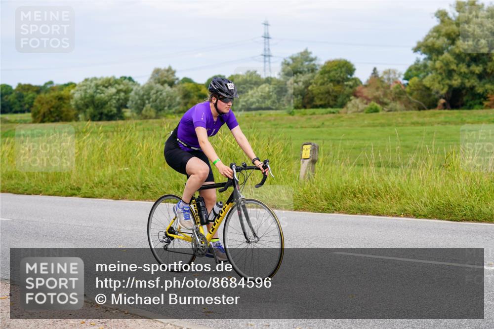 31.08.2025 - Elbe Triathlon Hamburg Michael Burmester http://msf.ph/oto/8684596 31.08.2025 11:22:16 Radfahren 1510, 1521, 1527, 1529, 1532, 1581, 1595 meine-sportfotos.de