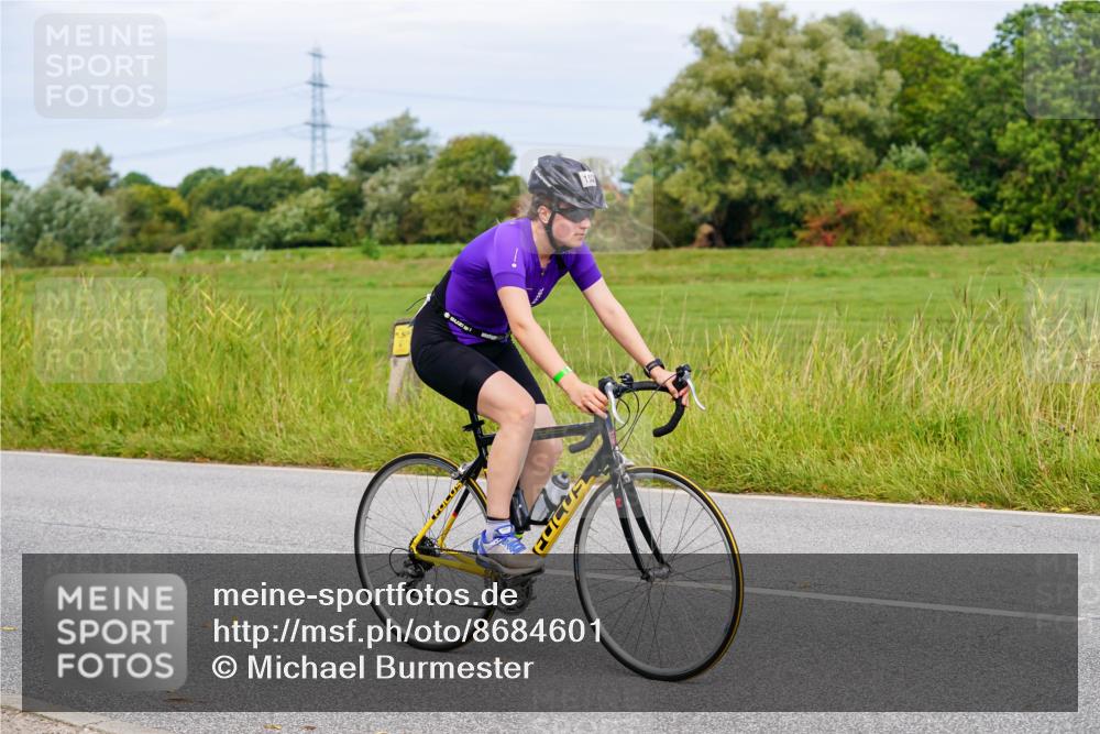 31.08.2025 - Elbe Triathlon Hamburg Michael Burmester http://msf.ph/oto/8684601 31.08.2025 11:22:16 Radfahren 1510, 1521, 1527, 1529, 1532, 1581, 1595 meine-sportfotos.de