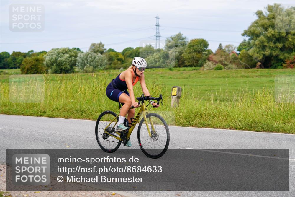 31.08.2025 - Elbe Triathlon Hamburg Michael Burmester http://msf.ph/oto/8684633 31.08.2025 11:22:35 Radfahren 1587 meine-sportfotos.de