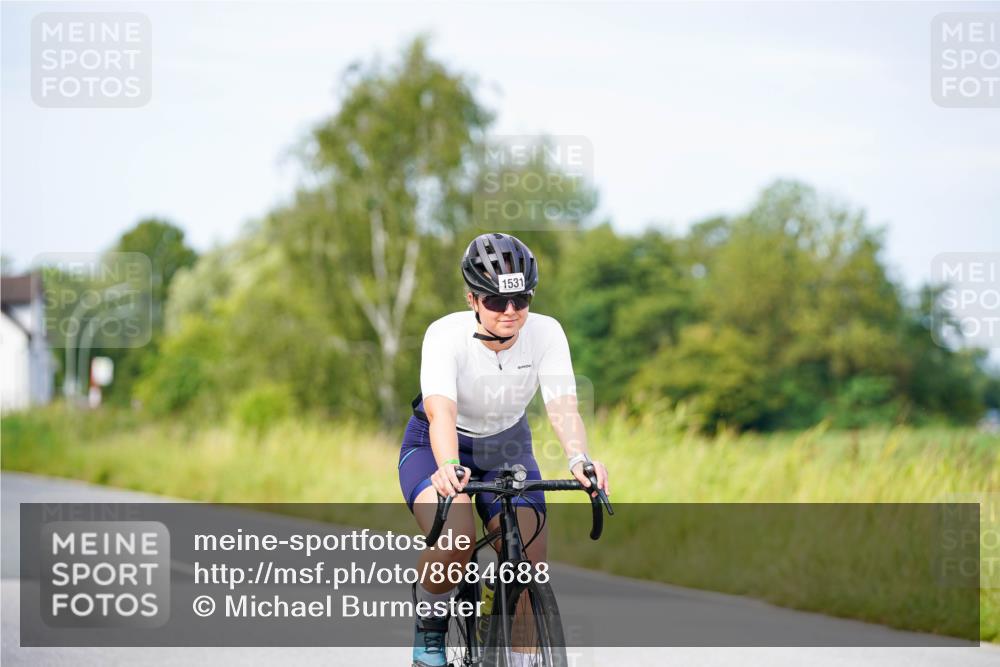 31.08.2025 - Elbe Triathlon Hamburg Michael Burmester http://msf.ph/oto/8684688 31.08.2025 11:23:38 Radfahren 1500, 1531 meine-sportfotos.de