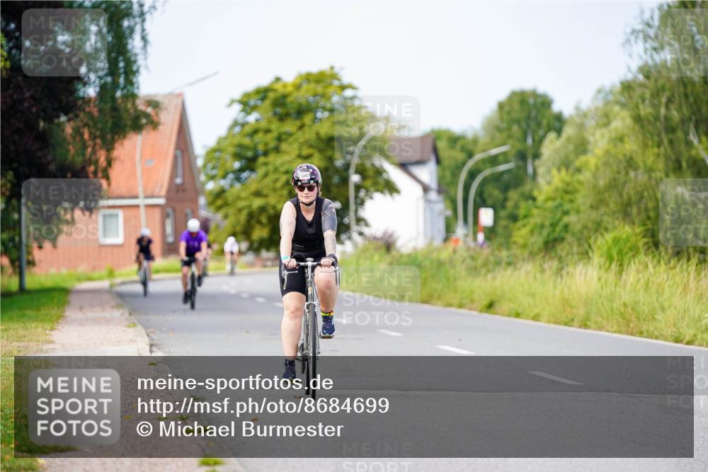 31.08.2025 - Elbe Triathlon Hamburg Michael Burmester http://msf.ph/oto/8684699 31.08.2025 11:24:08 Radfahren 1347, 1524 meine-sportfotos.de