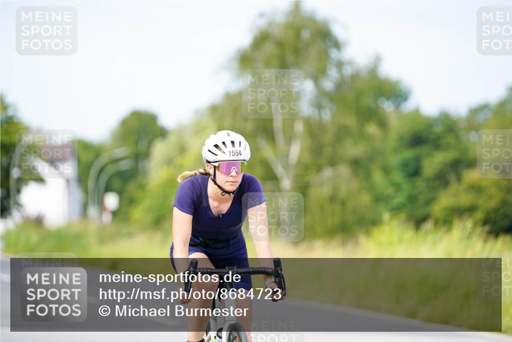 31.08.2025 - Elbe Triathlon Hamburg Michael Burmester http://msf.ph/oto/8684723 31.08.2025 11:24:17 Radfahren 1524, 1554, 1577, 1611 meine-sportfotos.de