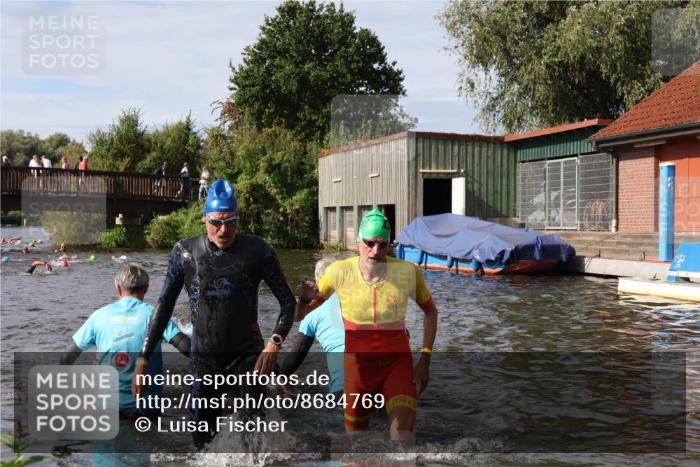 31.08.2025 - Elbe Triathlon Hamburg Luisa Fischer http://msf.ph/oto/8684769 31.08.2025 10:31:13 Schwimmen 1250, 1257, 1279, 1293, 1501 meine-sportfotos.de
