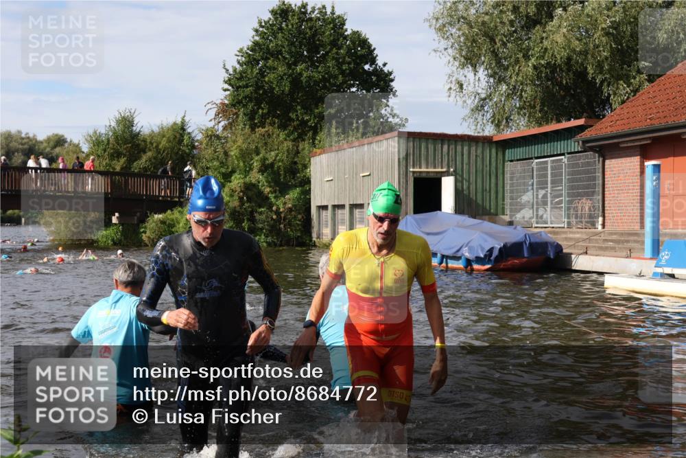 31.08.2025 - Elbe Triathlon Hamburg Luisa Fischer http://msf.ph/oto/8684772 31.08.2025 10:31:13 Schwimmen 1250, 1257, 1279, 1293, 1501 meine-sportfotos.de