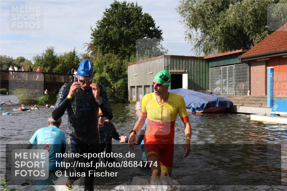 31.08.2025 - Elbe Triathlon Hamburg Luisa Fischer http://msf.ph/oto/8684774 31.08.2025 10:31:14 Schwimmen 1250, 1257, 1279, 1293, 1307, 1501 meine-sportfotos.de