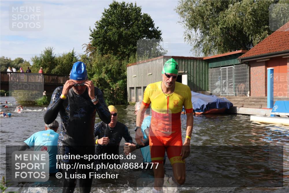 31.08.2025 - Elbe Triathlon Hamburg Luisa Fischer http://msf.ph/oto/8684777 31.08.2025 10:31:14 Schwimmen 1250, 1257, 1279, 1293, 1307, 1501 meine-sportfotos.de