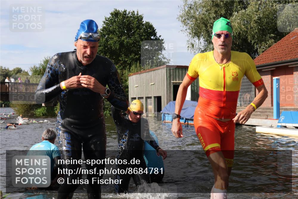 31.08.2025 - Elbe Triathlon Hamburg Luisa Fischer http://msf.ph/oto/8684781 31.08.2025 10:31:15 Schwimmen 1250, 1257, 1279, 1293, 1307, 1501 meine-sportfotos.de