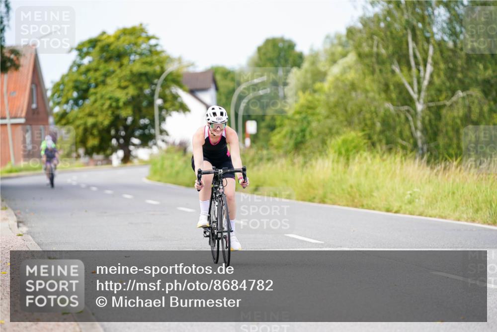 31.08.2025 - Elbe Triathlon Hamburg Michael Burmester http://msf.ph/oto/8684782 31.08.2025 11:25:32 Radfahren 1541 meine-sportfotos.de