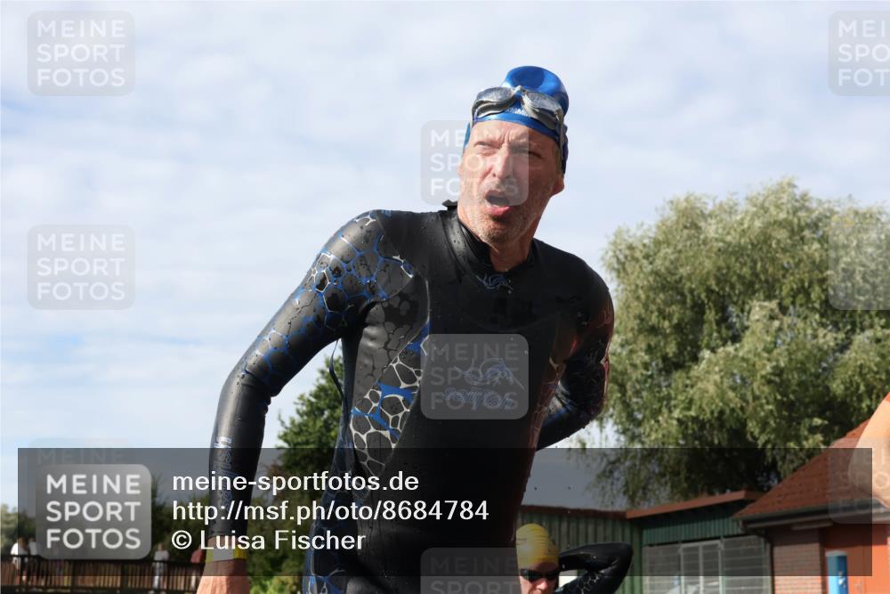 31.08.2025 - Elbe Triathlon Hamburg Luisa Fischer http://msf.ph/oto/8684784 31.08.2025 10:31:16 Schwimmen 1250, 1257, 1279, 1293, 1307, 1501 meine-sportfotos.de