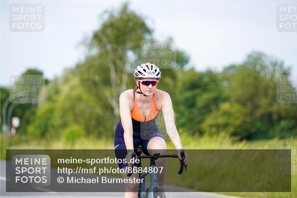 31.08.2025 - Elbe Triathlon Hamburg Michael Burmester http://msf.ph/oto/8684807 31.08.2025 11:25:48 Radfahren 1579, 1605 meine-sportfotos.de