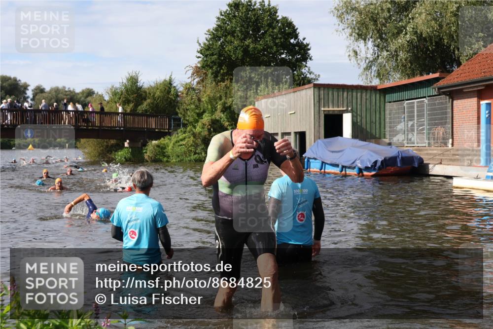 31.08.2025 - Elbe Triathlon Hamburg Luisa Fischer http://msf.ph/oto/8684825 31.08.2025 10:31:31 Schwimmen 1344 meine-sportfotos.de