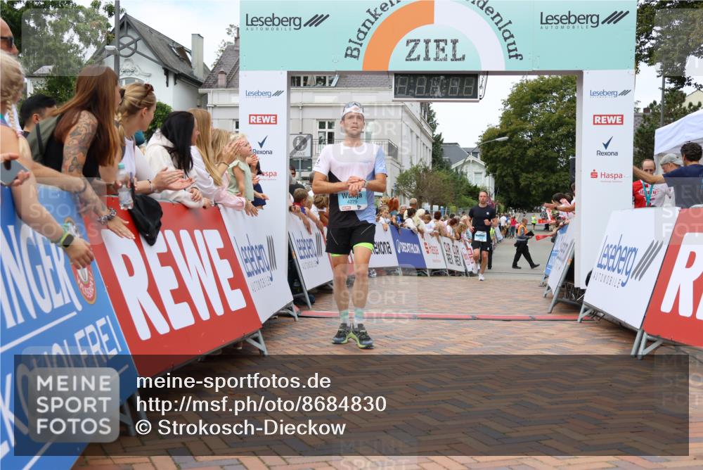 31.08.2025 - 21. Blankeneser Heldenlauf Strokosch-Dieckow http://msf.ph/oto/8684830 31.08.2025 12:01:31 Ziel 4364, 4279 meine-sportfotos.de