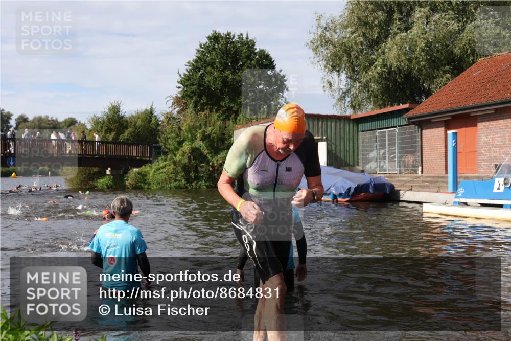 31.08.2025 - Elbe Triathlon Hamburg Luisa Fischer http://msf.ph/oto/8684831 31.08.2025 10:31:32 Schwimmen 1344 meine-sportfotos.de