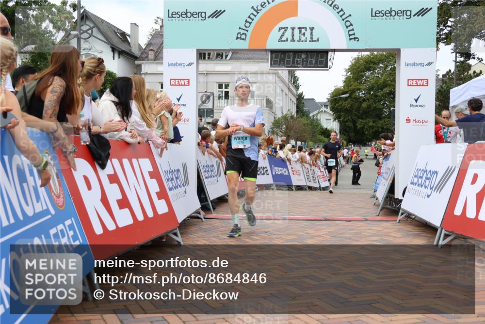 31.08.2025 - 21. Blankeneser Heldenlauf Strokosch-Dieckow http://msf.ph/oto/8684846 31.08.2025 12:01:31 Ziel 4364, 4279 meine-sportfotos.de