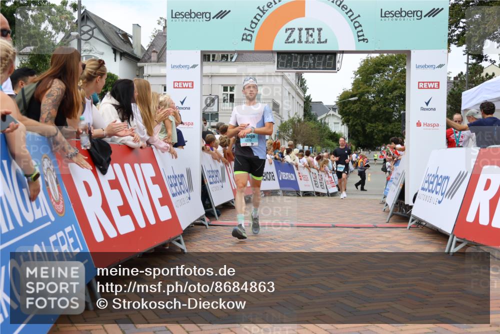 31.08.2025 - 21. Blankeneser Heldenlauf Strokosch-Dieckow http://msf.ph/oto/8684863 31.08.2025 12:01:31 Ziel 4364, 4279 meine-sportfotos.de