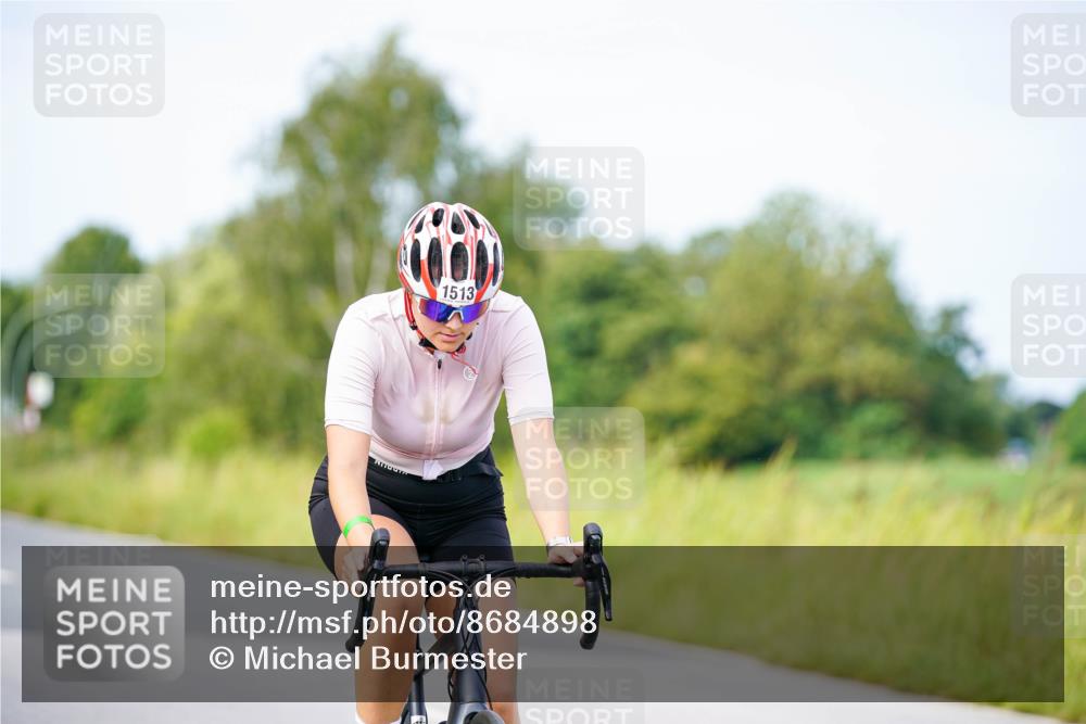 31.08.2025 - Elbe Triathlon Hamburg Michael Burmester http://msf.ph/oto/8684898 31.08.2025 11:27:41 Radfahren 1513 meine-sportfotos.de
