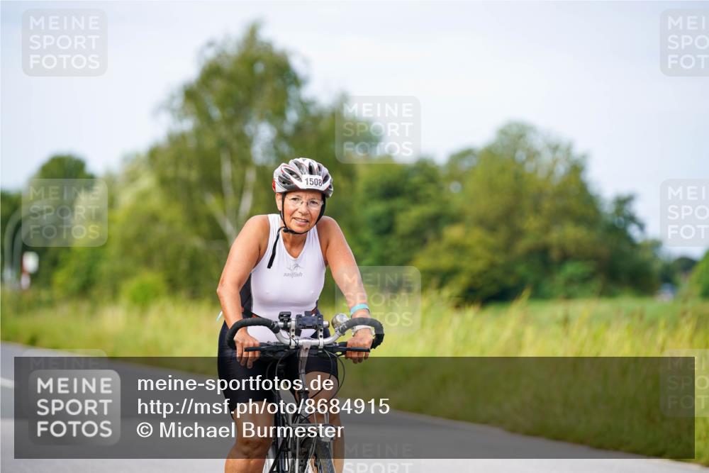 31.08.2025 - Elbe Triathlon Hamburg Michael Burmester http://msf.ph/oto/8684915 31.08.2025 11:28:19 Radfahren 1508 meine-sportfotos.de