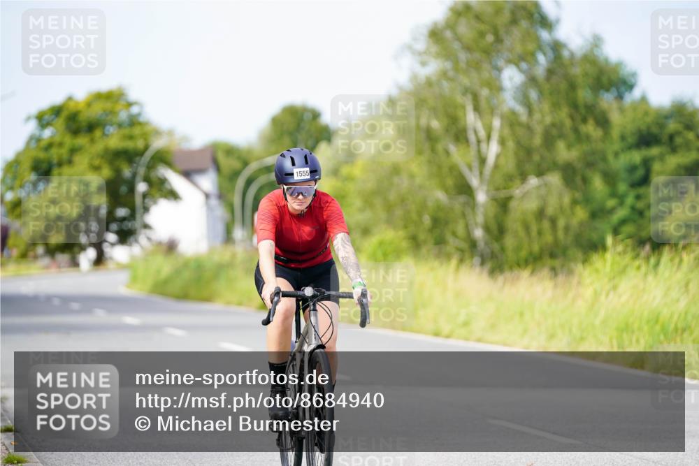 31.08.2025 - Elbe Triathlon Hamburg Michael Burmester http://msf.ph/oto/8684940 31.08.2025 11:31:37 Radfahren 1555 meine-sportfotos.de