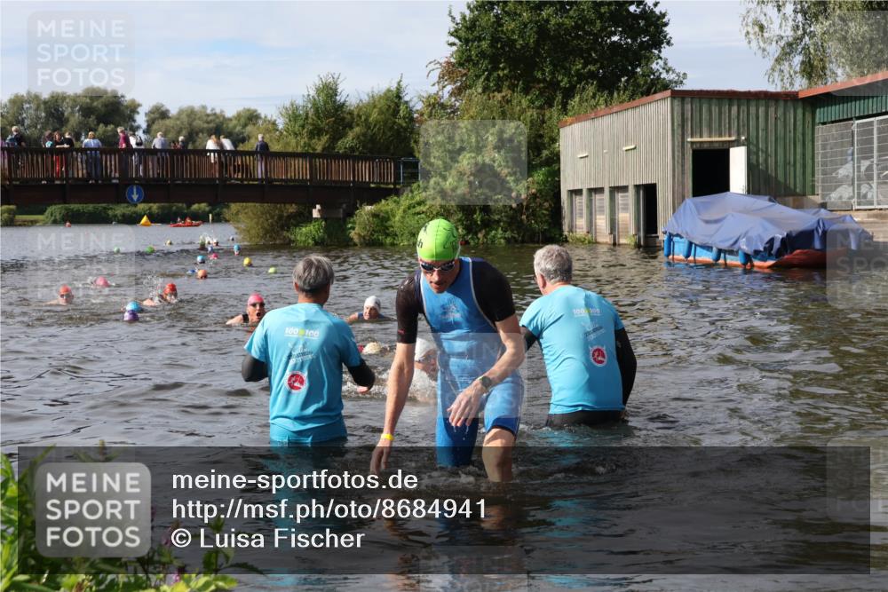 31.08.2025 - Elbe Triathlon Hamburg Luisa Fischer http://msf.ph/oto/8684941 31.08.2025 10:32:30 Schwimmen 1263, 1319 meine-sportfotos.de