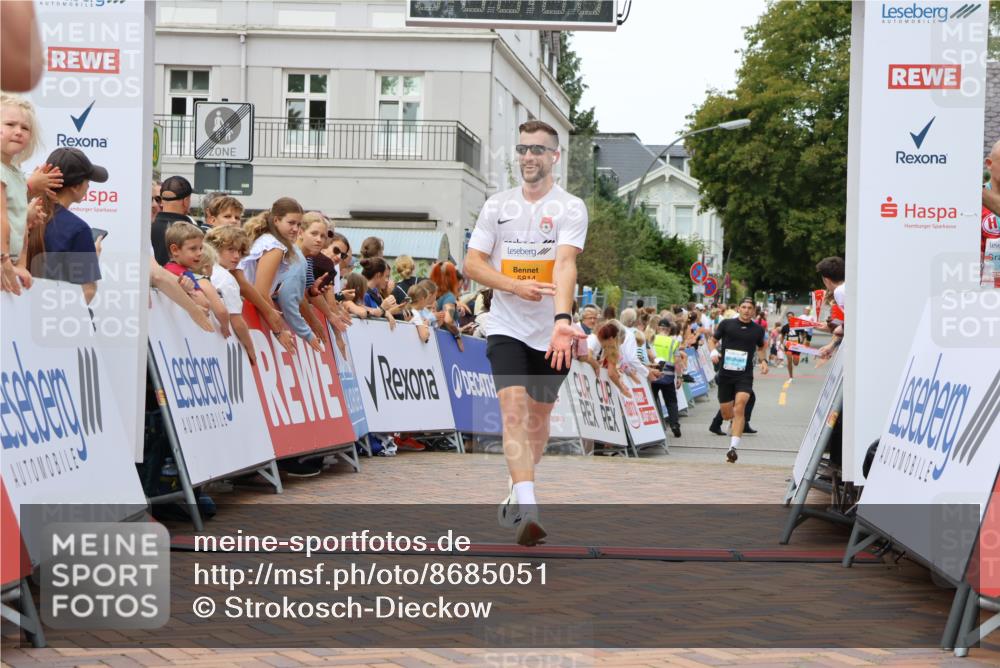 31.08.2025 - 21. Blankeneser Heldenlauf Strokosch-Dieckow http://msf.ph/oto/8685051 31.08.2025 12:01:12 Ziel 5814, 4219 meine-sportfotos.de