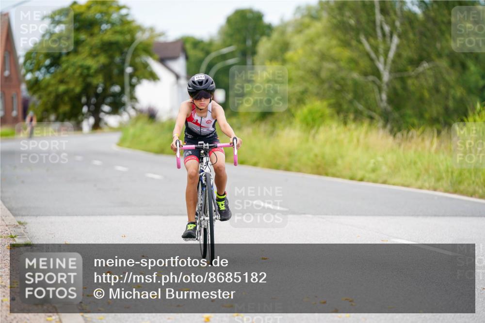 31.08.2025 - Elbe Triathlon Hamburg Michael Burmester http://msf.ph/oto/8685182 31.08.2025 12:34:29 Radfahren 1647 meine-sportfotos.de