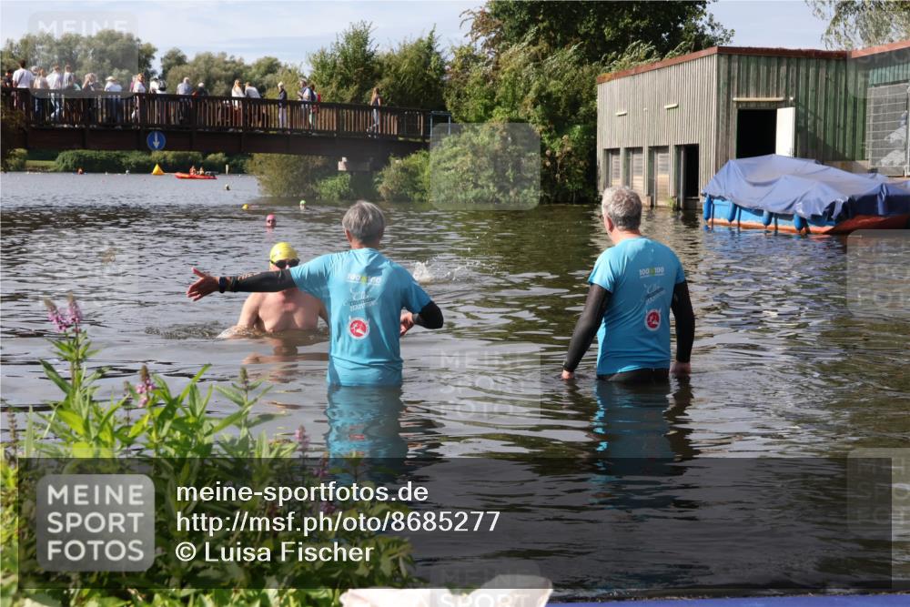 31.08.2025 - Elbe Triathlon Hamburg Luisa Fischer http://msf.ph/oto/8685277 31.08.2025 10:35:09 Schwimmen  meine-sportfotos.de