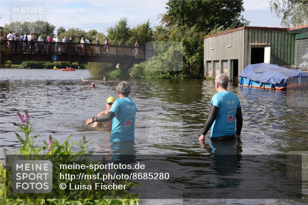 31.08.2025 - Elbe Triathlon Hamburg Luisa Fischer http://msf.ph/oto/8685280 31.08.2025 10:35:09 Schwimmen  meine-sportfotos.de