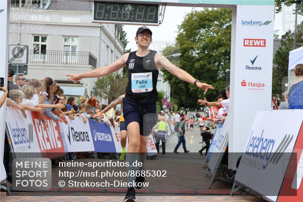 31.08.2025 - 21. Blankeneser Heldenlauf Strokosch-Dieckow http://msf.ph/oto/8685302 31.08.2025 12:00:58 Ziel 4366, 4007 meine-sportfotos.de
