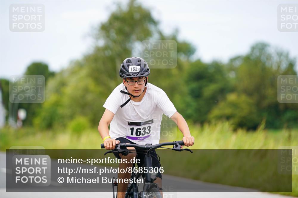 31.08.2025 - Elbe Triathlon Hamburg Michael Burmester http://msf.ph/oto/8685306 31.08.2025 12:38:48 Radfahren 1633 meine-sportfotos.de