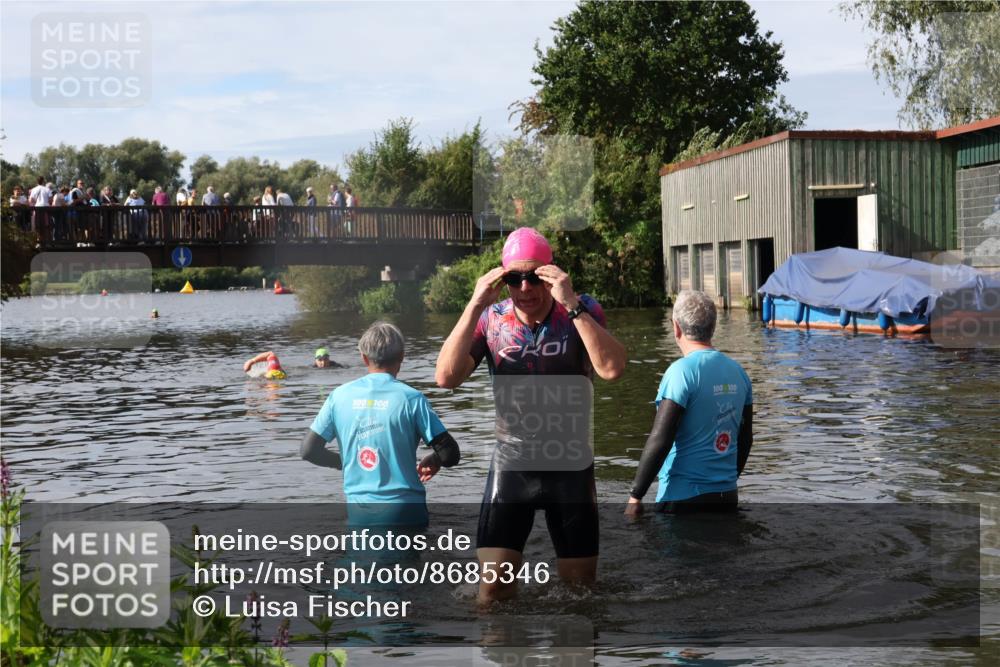 31.08.2025 - Elbe Triathlon Hamburg Luisa Fischer http://msf.ph/oto/8685346 31.08.2025 10:35:48 Schwimmen 1289 meine-sportfotos.de