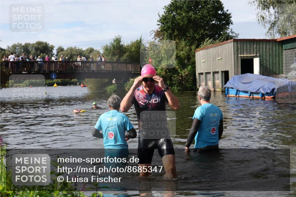 31.08.2025 - Elbe Triathlon Hamburg Luisa Fischer http://msf.ph/oto/8685347 31.08.2025 10:35:49 Schwimmen 1289 meine-sportfotos.de