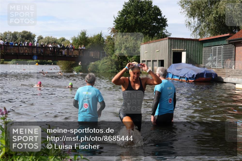 31.08.2025 - Elbe Triathlon Hamburg Luisa Fischer http://msf.ph/oto/8685444 31.08.2025 10:38:09 Schwimmen 1480 meine-sportfotos.de