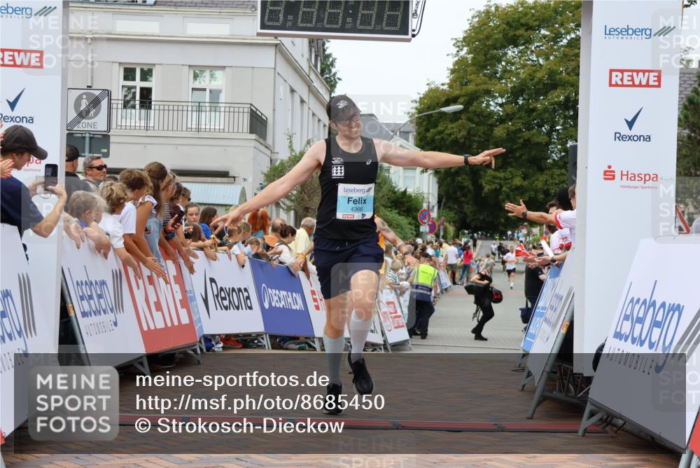 31.08.2025 - 21. Blankeneser Heldenlauf Strokosch-Dieckow http://msf.ph/oto/8685450 31.08.2025 12:00:58 Ziel 4366, 4007 meine-sportfotos.de