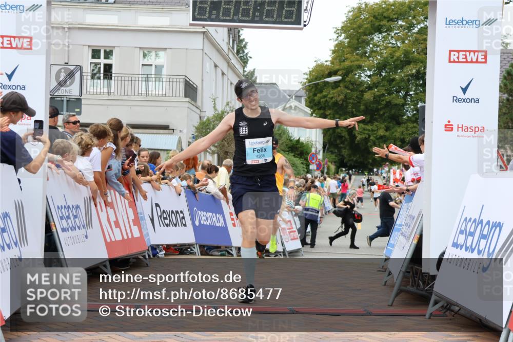 31.08.2025 - 21. Blankeneser Heldenlauf Strokosch-Dieckow http://msf.ph/oto/8685477 31.08.2025 12:00:57 Ziel 4366, 4007 meine-sportfotos.de