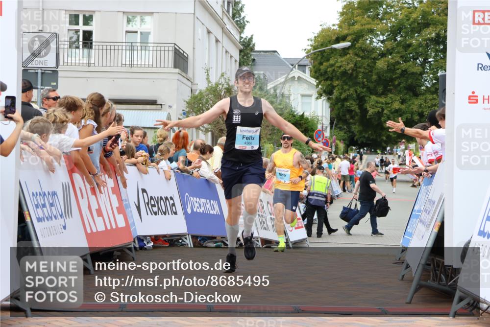 31.08.2025 - 21. Blankeneser Heldenlauf Strokosch-Dieckow http://msf.ph/oto/8685495 31.08.2025 12:00:57 Ziel 4366, 4007 meine-sportfotos.de