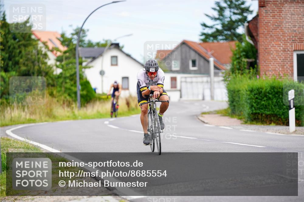31.08.2025 - Elbe Triathlon Hamburg Michael Burmester http://msf.ph/oto/8685554 31.08.2025 14:11:05 Radfahren 141, 159, 164 meine-sportfotos.de