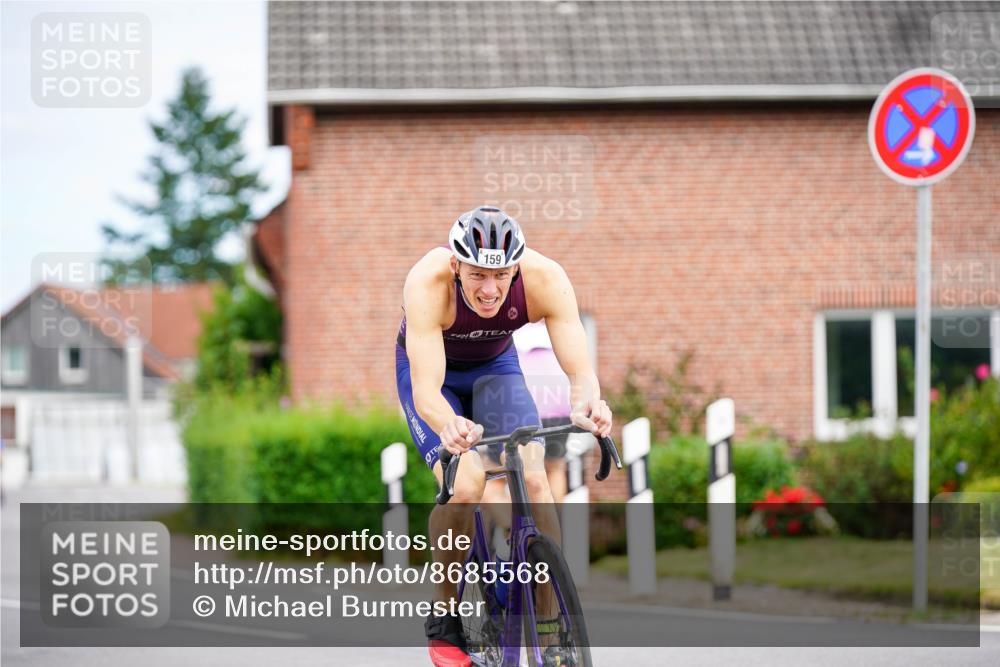 31.08.2025 - Elbe Triathlon Hamburg Michael Burmester http://msf.ph/oto/8685568 31.08.2025 14:11:09 Radfahren 157, 159, 164 meine-sportfotos.de