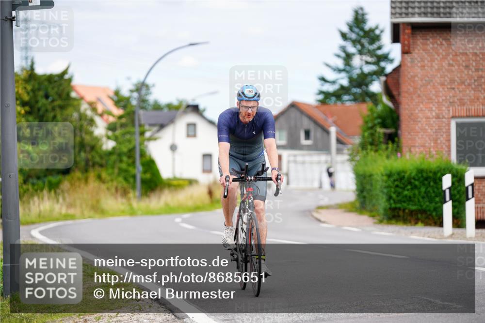 31.08.2025 - Elbe Triathlon Hamburg Michael Burmester http://msf.ph/oto/8685651 31.08.2025 14:11:48 Radfahren 163 meine-sportfotos.de