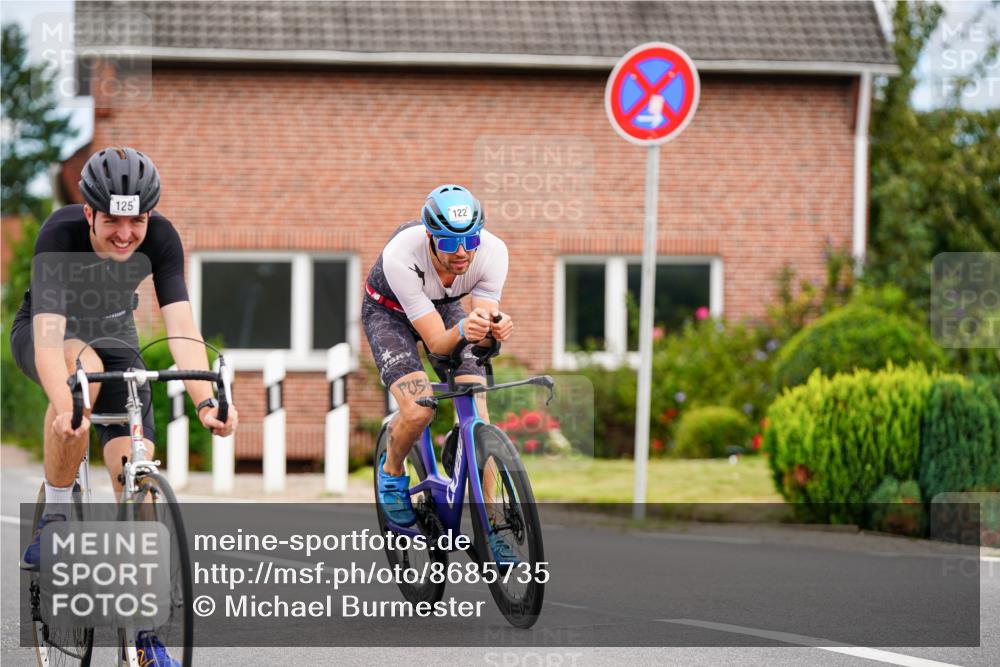 31.08.2025 - Elbe Triathlon Hamburg Michael Burmester http://msf.ph/oto/8685735 31.08.2025 14:12:25 Radfahren 125, 148, 152 meine-sportfotos.de