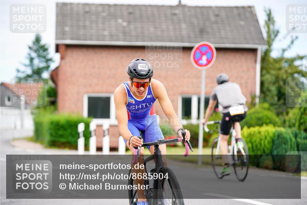 31.08.2025 - Elbe Triathlon Hamburg Michael Burmester http://msf.ph/oto/8685904 31.08.2025 14:14:20 Radfahren 153 meine-sportfotos.de