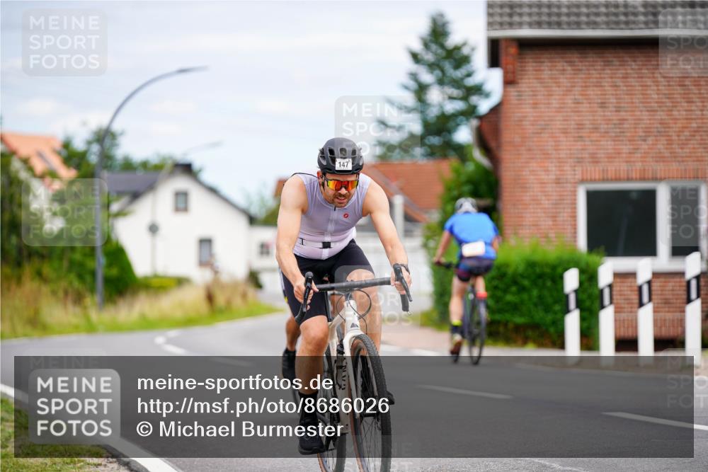 31.08.2025 - Elbe Triathlon Hamburg Michael Burmester http://msf.ph/oto/8686026 31.08.2025 14:15:28 Radfahren 135, 136, 147 meine-sportfotos.de