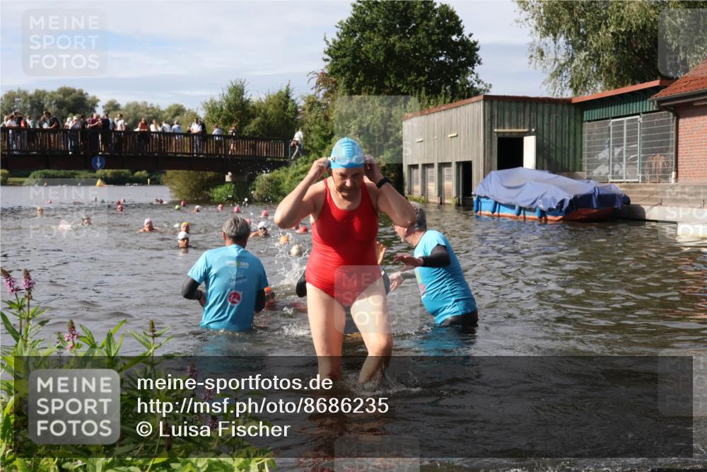 31.08.2025 - Elbe Triathlon Hamburg Luisa Fischer http://msf.ph/oto/8686235 31.08.2025 10:43:32 Schwimmen 1363, 1369, 1438, 1466, 1476, 1507 meine-sportfotos.de
