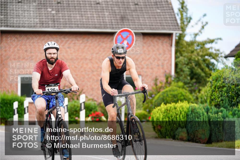 31.08.2025 - Elbe Triathlon Hamburg Michael Burmester http://msf.ph/oto/8686310 31.08.2025 14:19:27 Radfahren 126, 132, 142 meine-sportfotos.de
