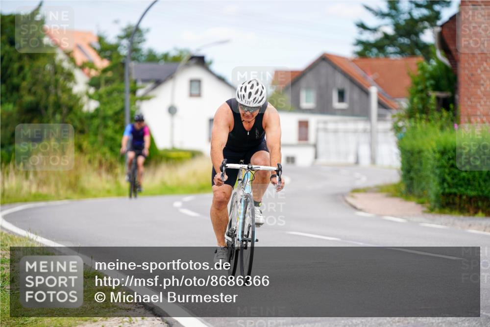 31.08.2025 - Elbe Triathlon Hamburg Michael Burmester http://msf.ph/oto/8686366 31.08.2025 14:21:00 Radfahren 131, 150 meine-sportfotos.de