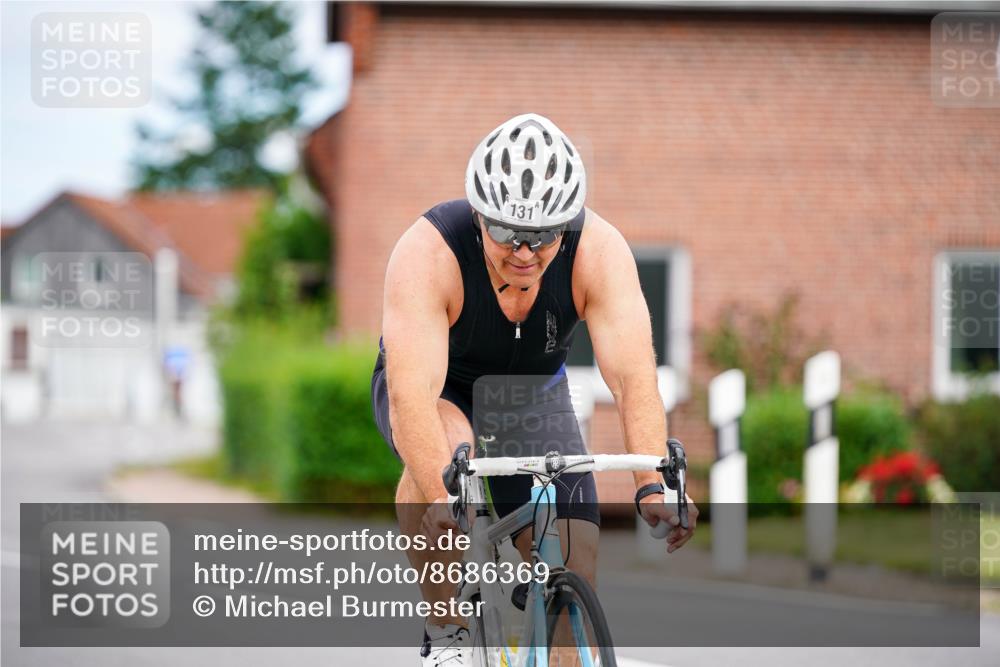 31.08.2025 - Elbe Triathlon Hamburg Michael Burmester http://msf.ph/oto/8686369 31.08.2025 14:21:01 Radfahren 131, 150, 161 meine-sportfotos.de