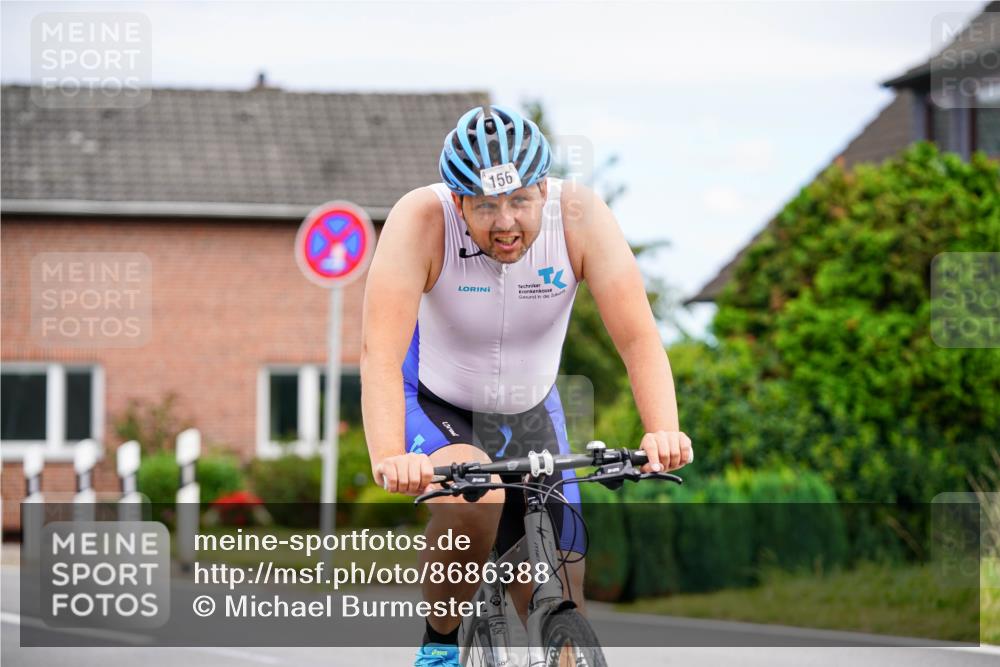 31.08.2025 - Elbe Triathlon Hamburg Michael Burmester http://msf.ph/oto/8686388 31.08.2025 14:21:19 Radfahren  meine-sportfotos.de