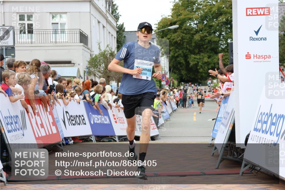 31.08.2025 - 21. Blankeneser Heldenlauf Strokosch-Dieckow http://msf.ph/oto/8686405 31.08.2025 11:59:46 Ziel 5694, 4068 meine-sportfotos.de